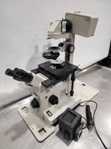 lot 6TLT image: Nikon Microscope (587028) -Not Complete set photos
