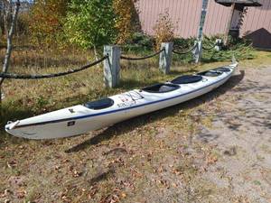 lot 1 image: Seaward Seascape 2 tandem sea kayak (587051)
