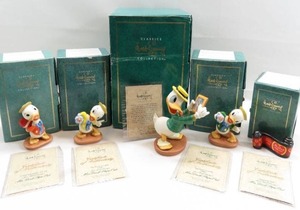 lot 51 image: WDCC Mr. Duck Steps Out Lot of 5 - Huey, Dewy, Louie, Donald & Title