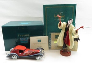 lot 99 image: WDCC 101 Dalmatians Cruella De Vil Anita, daahling & Cruellas Car
