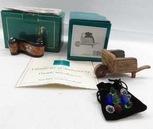 lot 14 image: WDCC Snow White Dwarfs Wheelbarrow and Opening Title