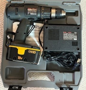 lot 40C image: S - Ryobi CTH1802K 18V Cordless Drill-Driver Set with Charger and Case