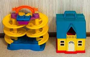 lot 38C image: Preschool Toys