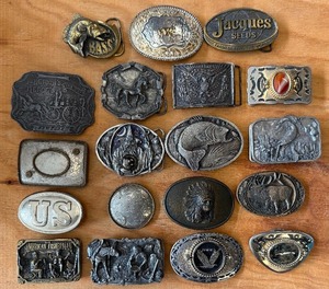 lot 32 image: Vintage Belt Buckle Lot #2