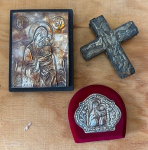 lot 34 image: 3 Vintage  Antique Icon Religious Item Lot