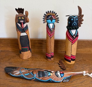 lot 62 image: Vintage Native American HOPI Kachina Doll Lot