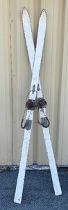 lot 75 image: WWII Army 10th Mountain Div White Wooden Skis