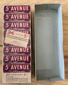 lot 50 image: Vintage Candy Box - 5th Avenue