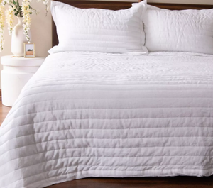 lot 86 image: Size KingCalifornia King French Linen Channel Stitch Quilt & Sham Set BOKSER HOME