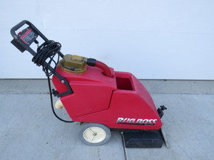 lot 9 image: Rug Boss SC400 Carpet Cleaner