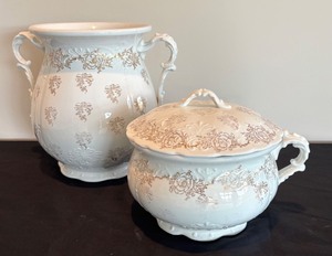 lot 24R image: P - Vintage Homer Laughlin Chamber Pot and Basin with Gold Floral Pattern