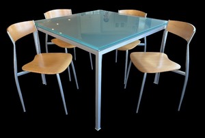 lot 1 image: K - Gorgeous Glass Top Table with 4 Chairs by Design Within Reach