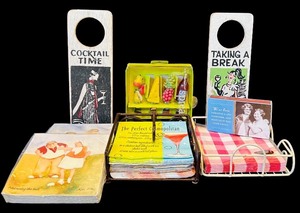lot 148H image: DR - Decorative Lot with Door Hangers, Napkins, Holders, and Spreader Knives