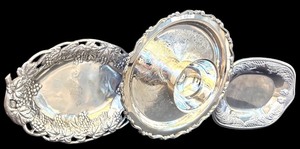 lot 152H image: DR - Set of 3 Vintage Silver Tone Platters with Ornate Designs and Dipping Dish