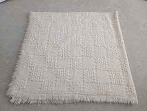 lot 50 image: ML - Cream Tapestries Ireland Bedspread