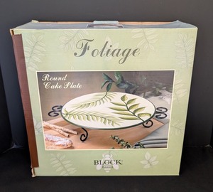 lot 175 image: UL - Block Basics Foliage Round Cake Plate with Stand, 13.5 Inch