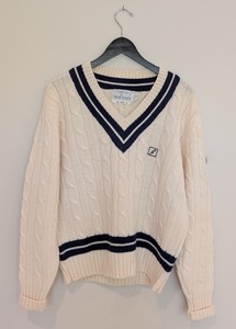 lot 184 image: UL - Gyrefalcon Squash Racquets All Wool Cable Knit Sweater XL
