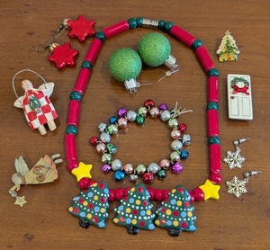 lot 232 image: O - Holiday Jewelry and Ornament Lot with Christmas Tree Necklace