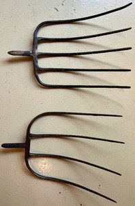 lot 155N image: Pair of Vintage Metal Pitchfork Heads Farm Tool Attachments