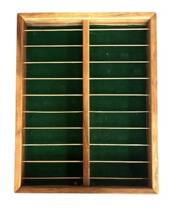 lot 65R image: P - Wooden Golf Ball Display Shelf