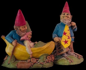 lot 99H image: LR - Set of 2 Vintage Gnome Figurines Dad with Love and Banana Boat 8 Inch Tall