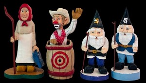 lot 181H image: DR - Set of 4 Pobbies Crafty Crafts Handcrafted Figurines