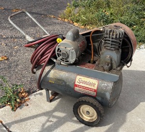lot 325R image: G - Speedaire Portable Air Compressor with Hose