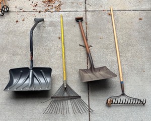 lot 327R image: G - Set of Rakes and Shovels