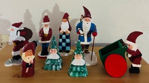 lot 227C image: LL - Set of 8 Liberty Court Hand-Carved Wooden Santa Figurines and Trees