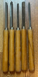 lot 235C image: S - Set of 5 Shopsmith Woodturning Lathe Chisels with Wooden Handles