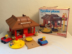lot 10D image: Vintage Fisher Price McDonalds Play Set with Figures and Accessories
