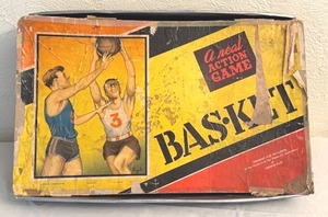 lot 39D image: LR - Vintage Cadaco-Ellis Basketball Board Game with Scoreboards 1945