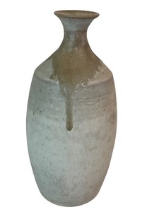 lot 45DD image: DR - Handcrafted Stoneware Pottery Vase