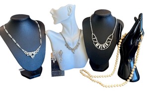 lot 35M image: Vintage Rhinestone Jewelry Collection with Necklaces and Earrings