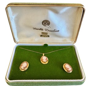 lot 36M image: Curtis Creation Vintage Gold Filled Hand Carved Cameo Necklace and Earrings Set
