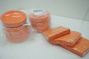 lot 23 image: NEW Disposable Dessert Plates (360) & Napkins (120)
