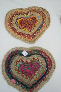 lot 59 image: NEW (2ct) Braided Hearts 17x15