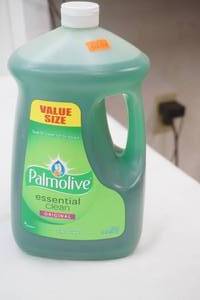 lot 66 image: Palmolive Original 90 Fl oz Dish Soap