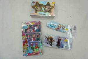 lot 90 image: FROZEN & Other Disney Makeup Sets (Gift Boxes)