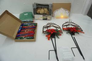 lot 105 image: Christmas Decor & Novelty Pens Lot