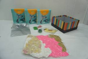 lot 167 image: Gift Box, Party Decor and Balloons, (3ct) create-your-own bike decorations kits