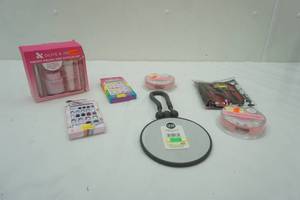 lot 208 image: Beauty Products