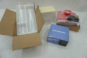 lot 214 image: Air Fryer Silicone Bakeware, Acrylic Napkin Holder, Small Storage Containers, Glass Decor