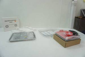 lot 218 image: 4pk Adjustable Pot Lid Holder, Acrylic Lazy Susan, Grill Pan & Rack, Silicone Bakeware