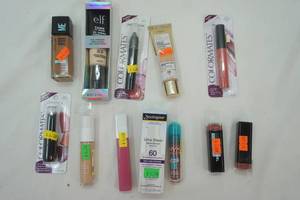 lot 249 image: Makeup & Beauty Lot