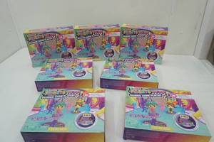lot 266 image: (7ct) Fashion Show Playsets