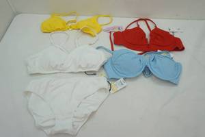 lot 285 image: Womens Swimwear Size M (All NEW)