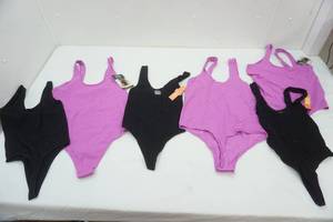 lot 286 image: Womens Bodysuits Size XS-XXL