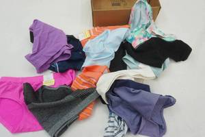 lot 349 image: Womens XS Underwear NEW