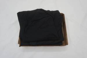 lot 383 image: Black T-Shirts NEW Size M (4ct) Mens